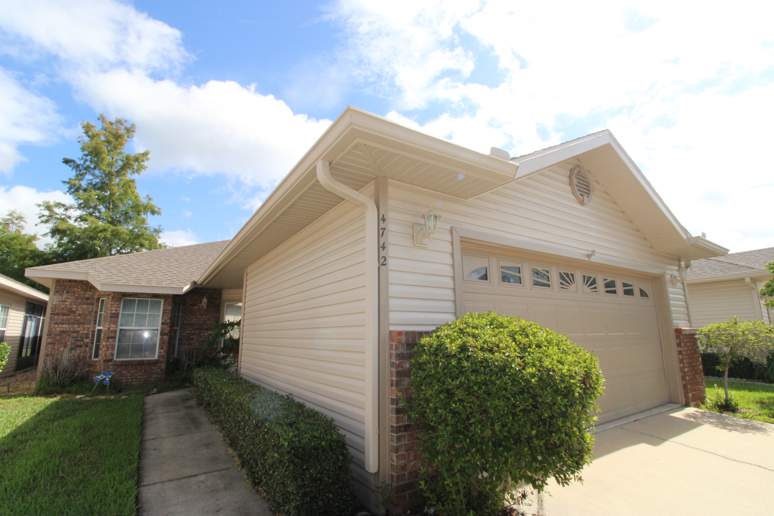 4742 Northwest 79th Road