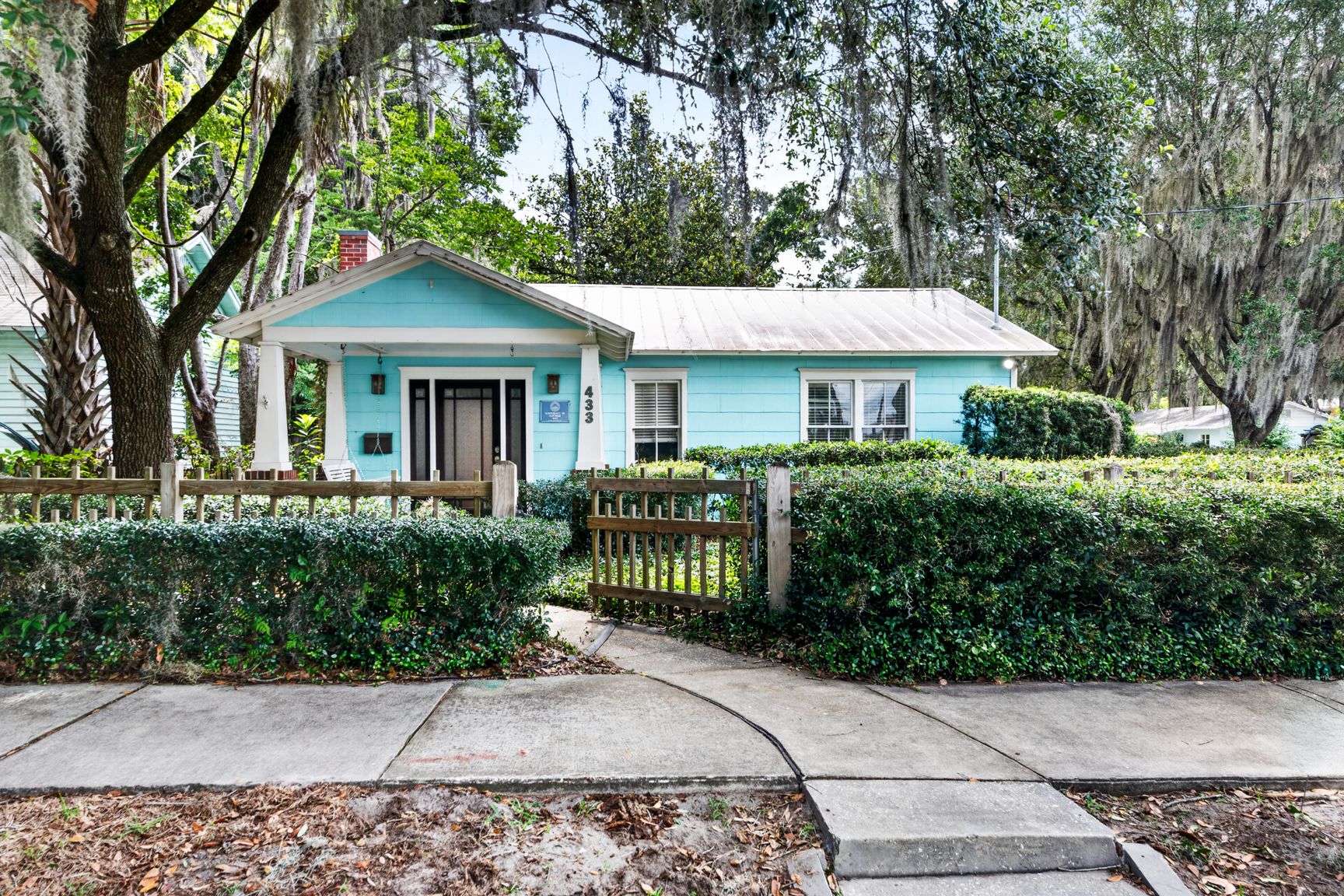 Property main image